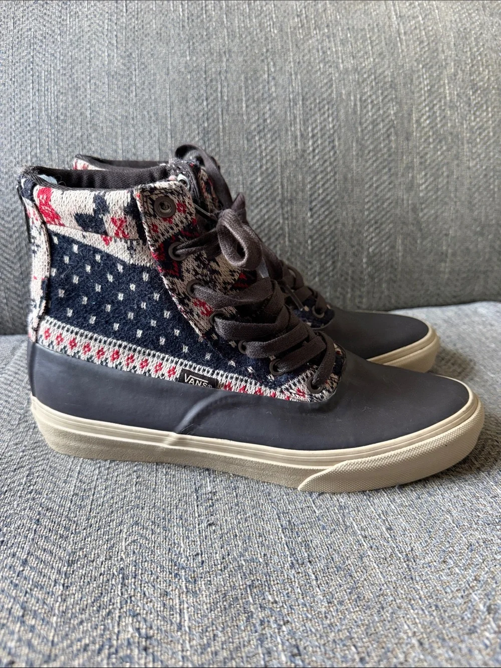 Vans OF the Wall Women’s High Top Knitted Back zip Duck Rubber Sneakers Sz: 7.5
